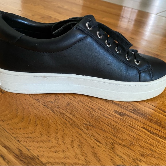 J Slides leather black platform sneakers - Picture 4 of 9